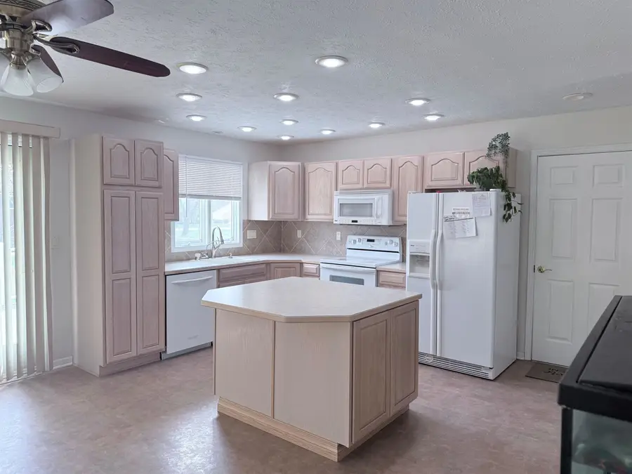 2767 18th Avenue, Columbus, NE 68601 - #2