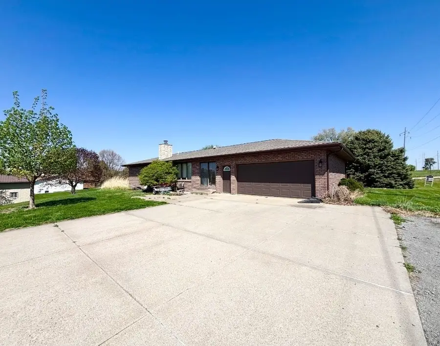 311 Comanche Street, Columbus, NE 68601 - #3