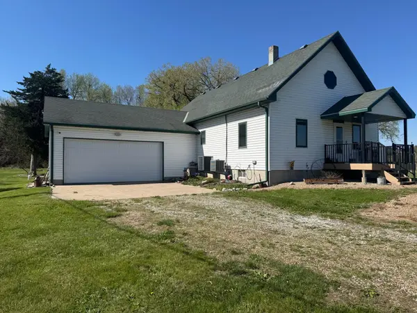 2141 23 Rd, Dwight, NE 68635