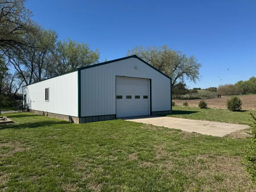 2141 23 Rd, Dwight, NE 68635 - #3