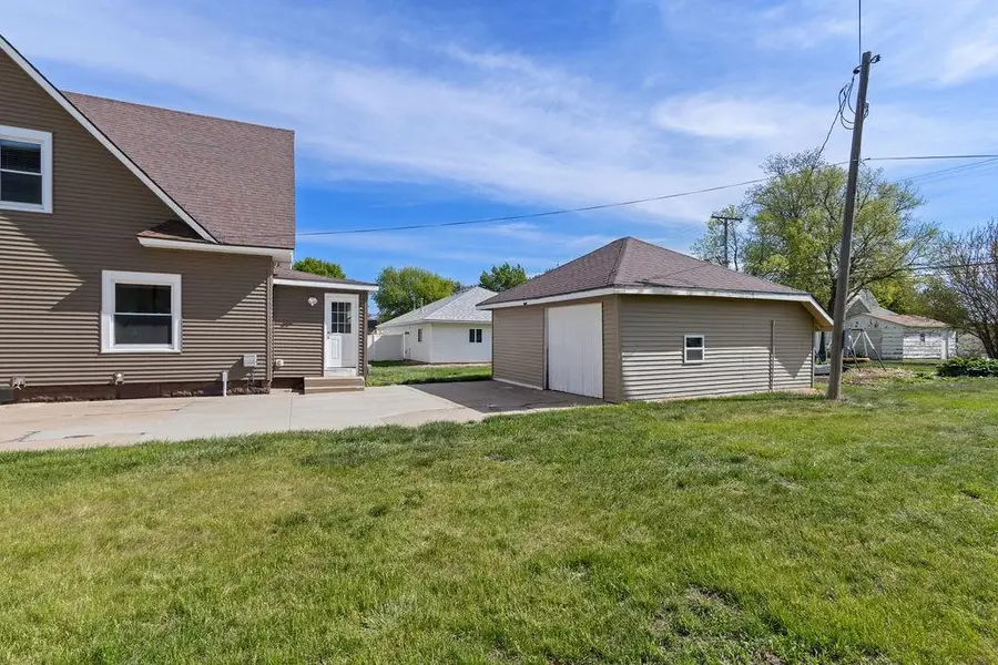 460 N 6th Street, David City, NE 68632 - #3