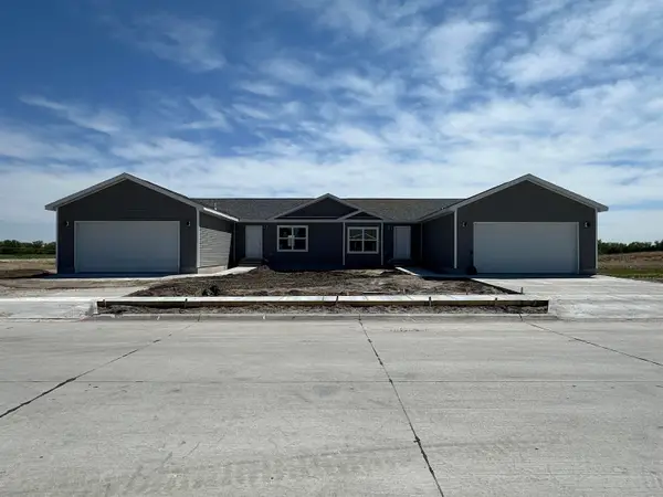 1023 S 1st Street, Columbus, NE 68601