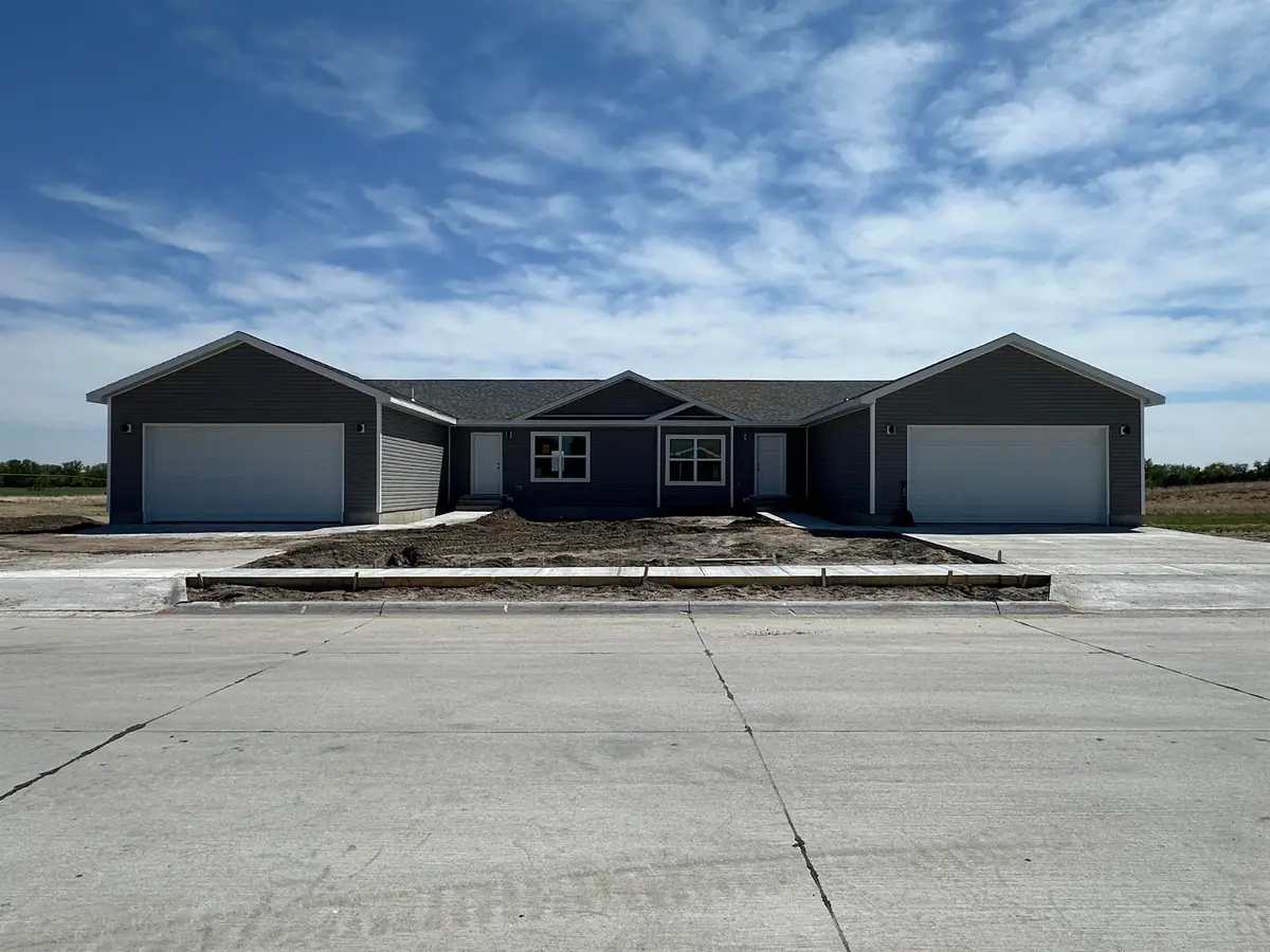 1221 S 1st Street, Columbus, NE 68601 - #1