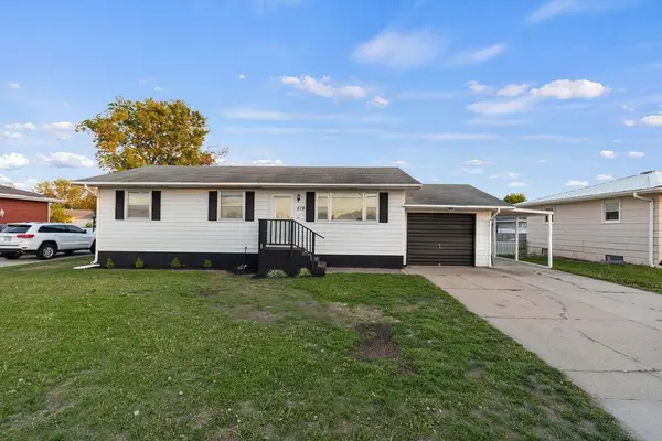 819 8th Street, Columbus, NE 68601
