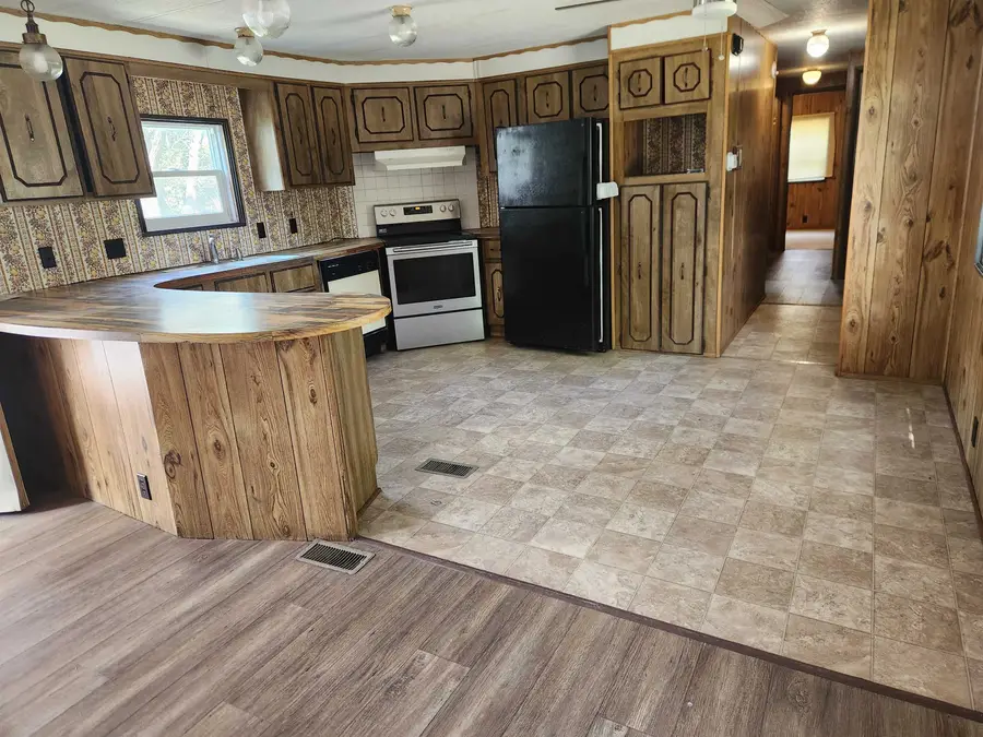185 C Road, Columbus, NE 68601 - #3