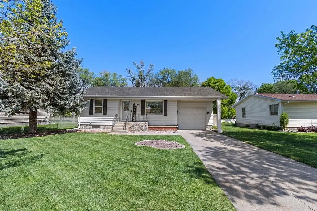 2628 32nd Street, Columbus, NE 68601 - #1