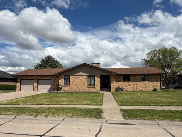 2051 NW Calle Colombo, Columbus, NE 68601