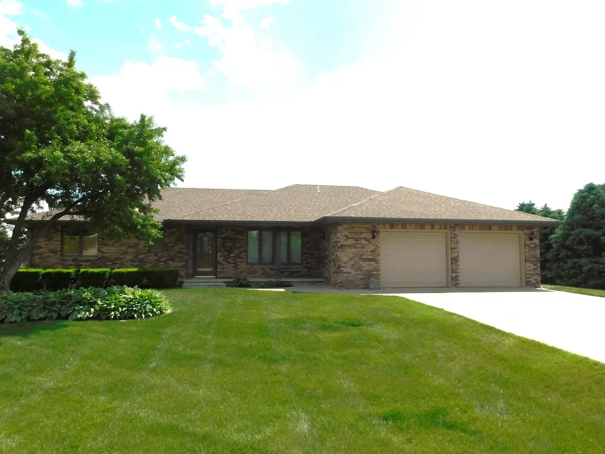 515 Apache Street, Columbus, NE 68601 - #1