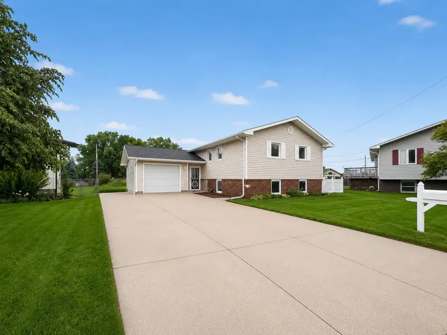 2653 James Place, Columbus, NE 68601 - #2