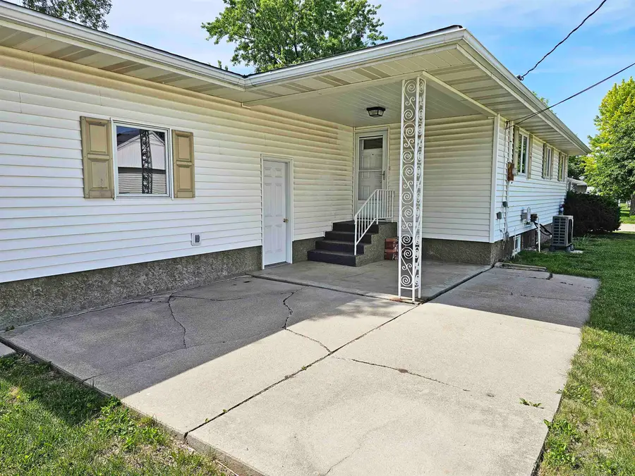 2761 29th Avenue, Columbus, NE 68601 - #3