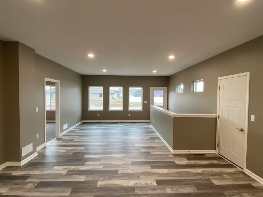 858 9th Avenue, Columbus, NE 68601 - #3