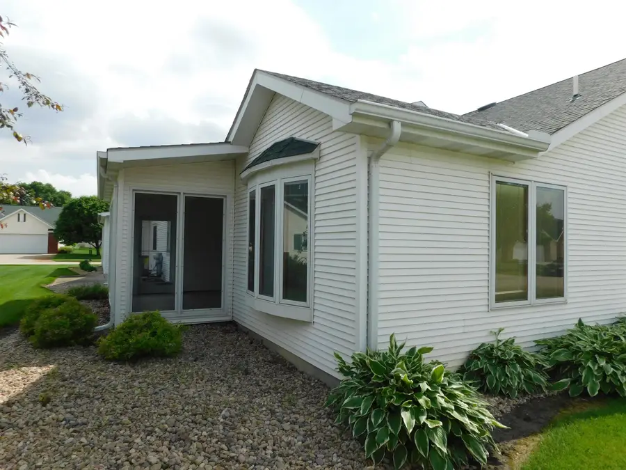 2805 Husker Lane, Columbus, NE 68601 - #3