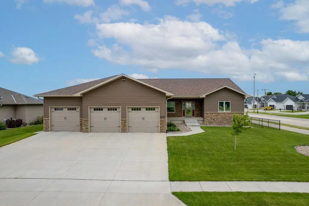 3855 25th Avenue, Columbus, NE 68601 - #1