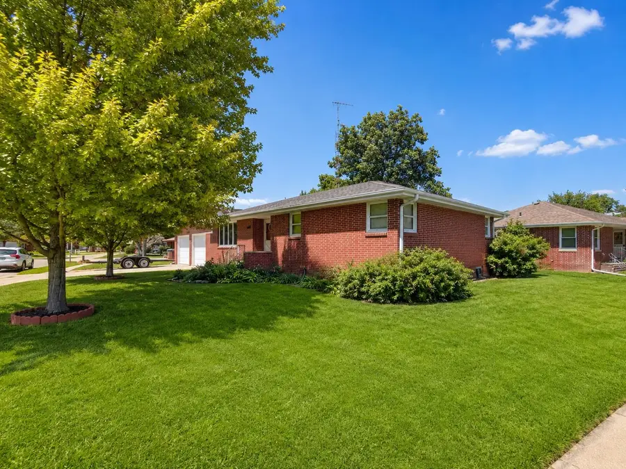 2153 37th Avenue, Columbus, NE 68601 - #3