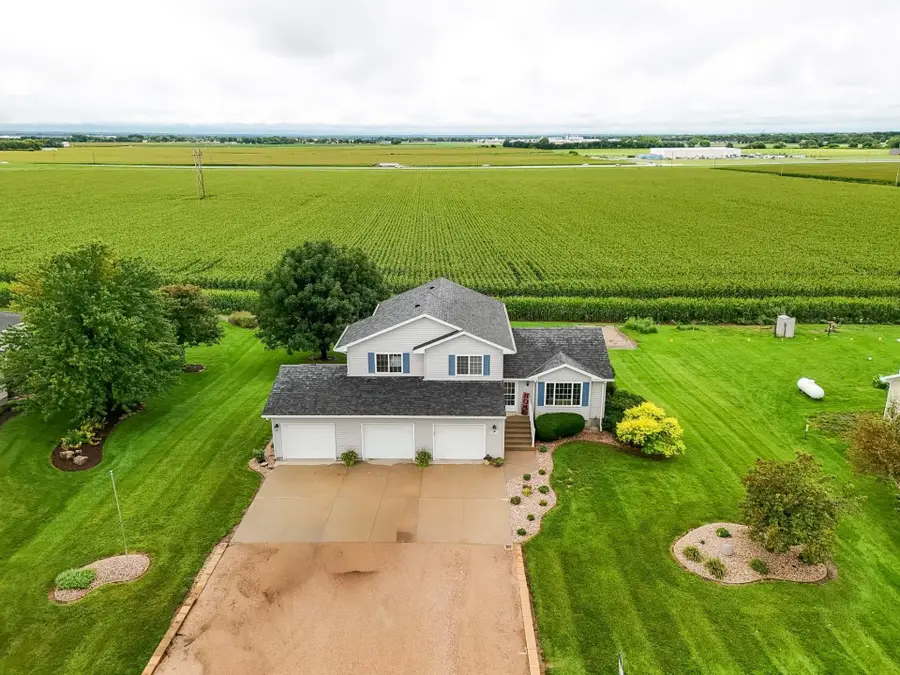 829 Comanche Street, Columbus, NE 68601 - #2