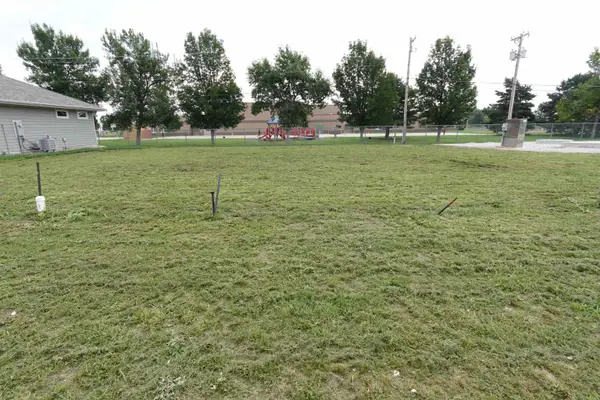 355-357 7th Avenue, Columbus, NE 68601