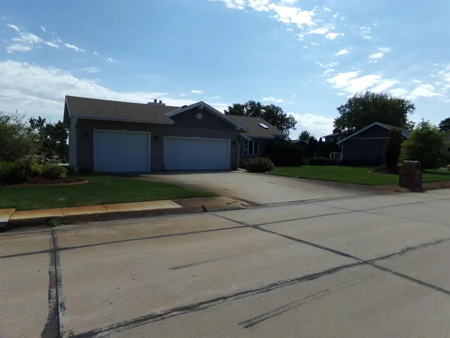 3105 Eagle Lane, Columbus, NE 68601 - #3