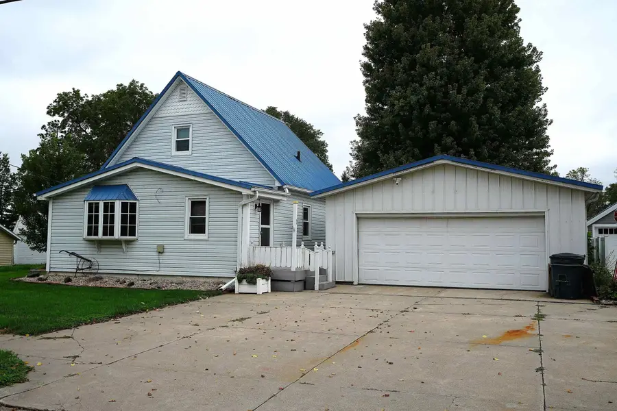490 W Pine Street, Shelby, NE 68662 - #2