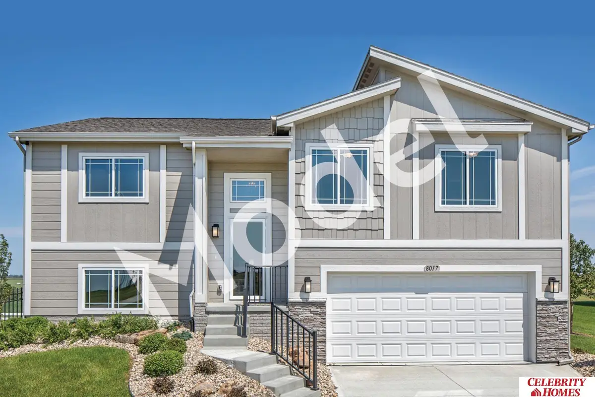 8017 N 113 Street, Omaha, NE 68142 - Image #1