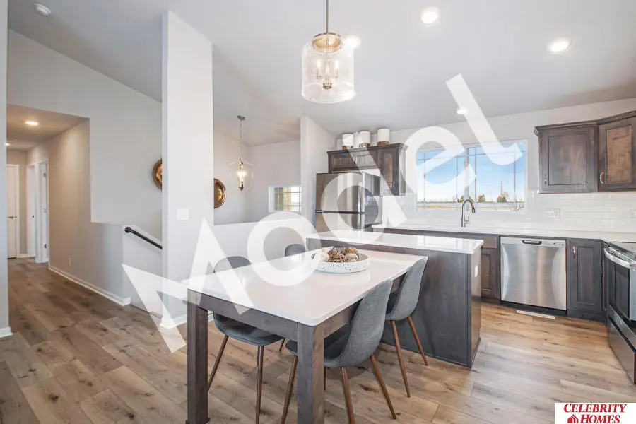 8017 N 113 Street, Omaha, NE 68142 - Image #3