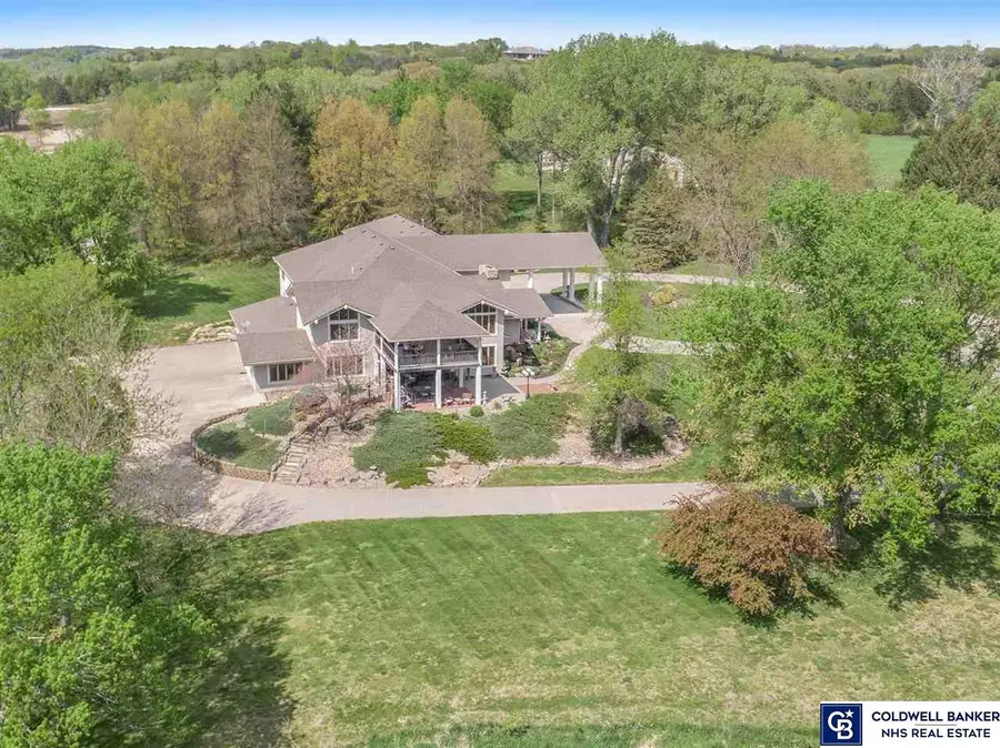 30108 Kimberly Drive, Ashland, NE 68003 - Image #2