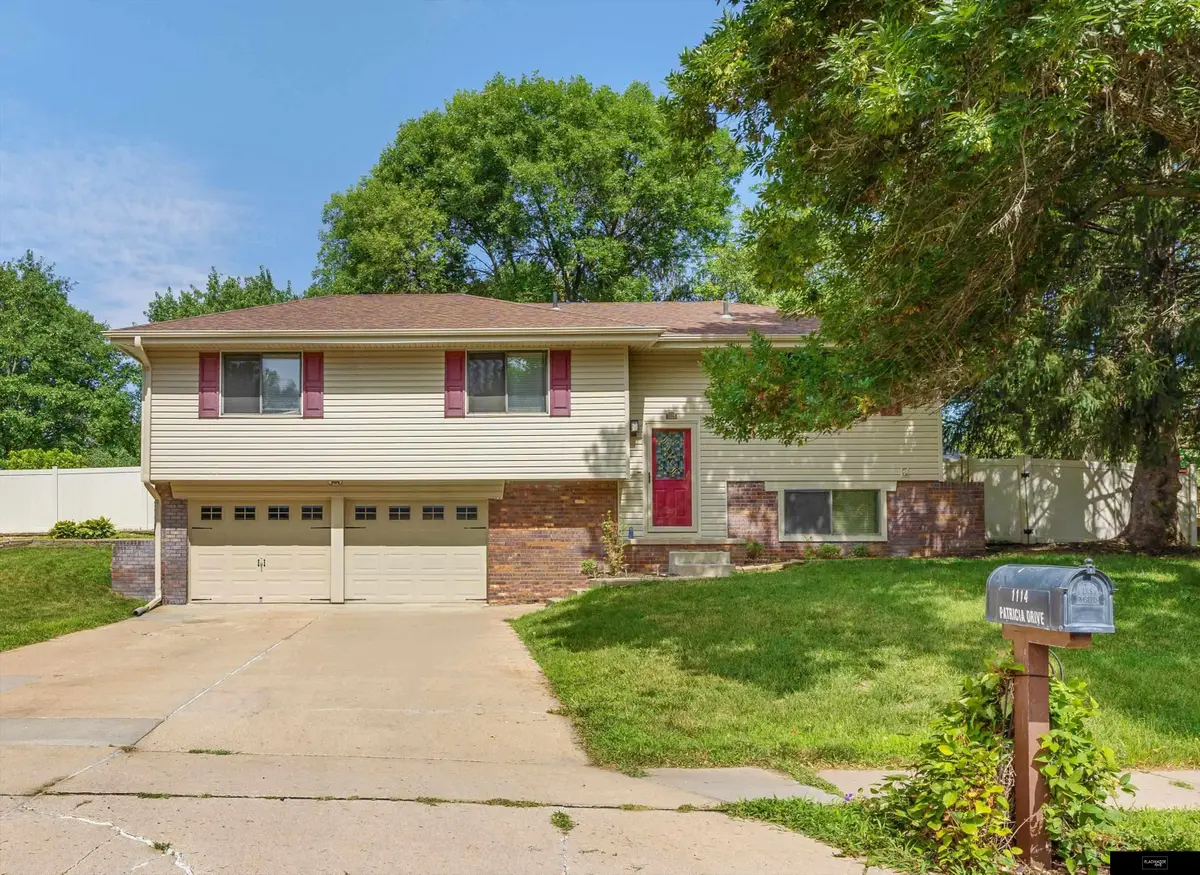 1114 Patricia Drive, Papillion, NE 68046 - Image #1