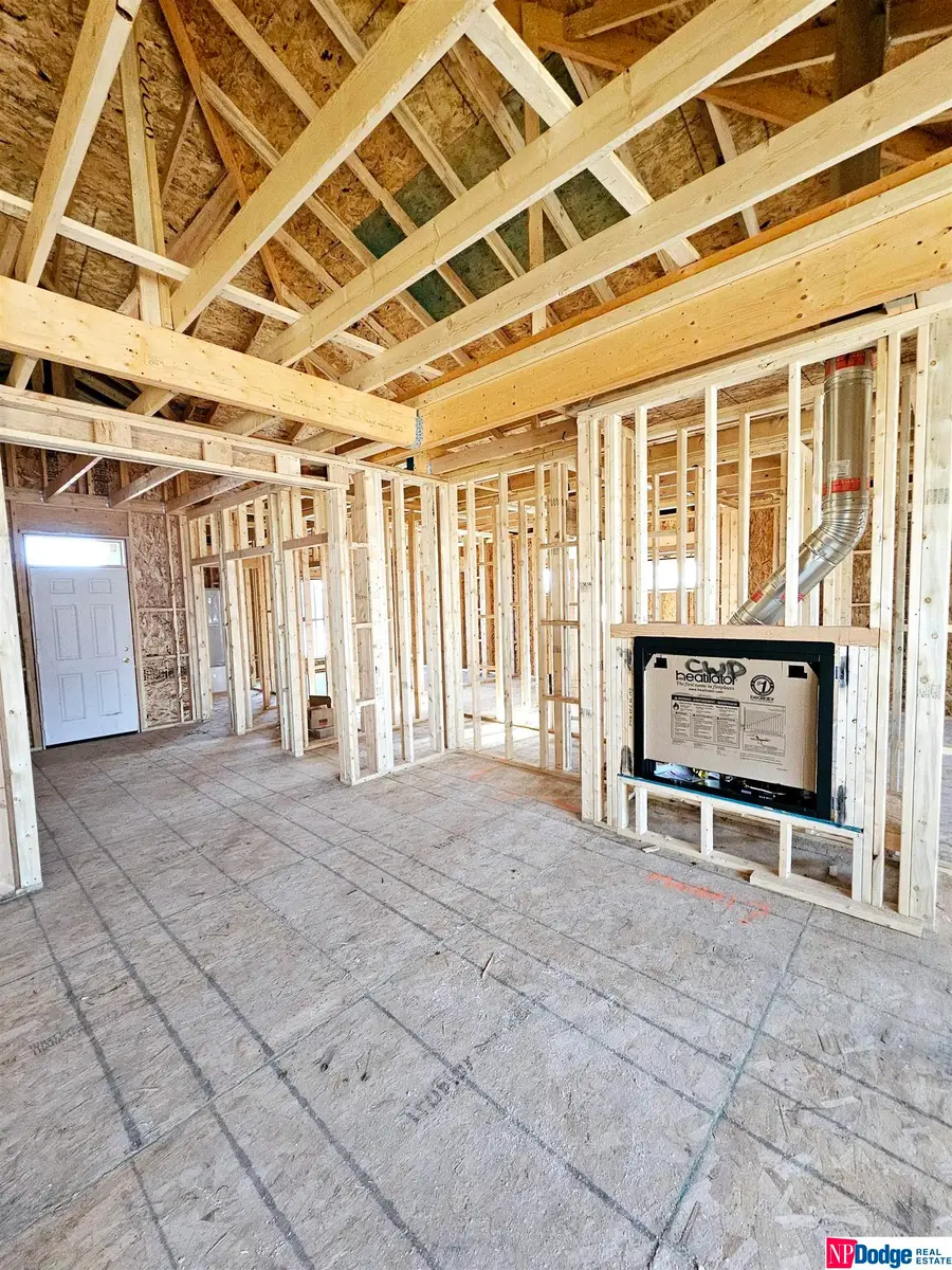 5516 N 208 Avenue, Elkhorn, NE 68022 - Image #3