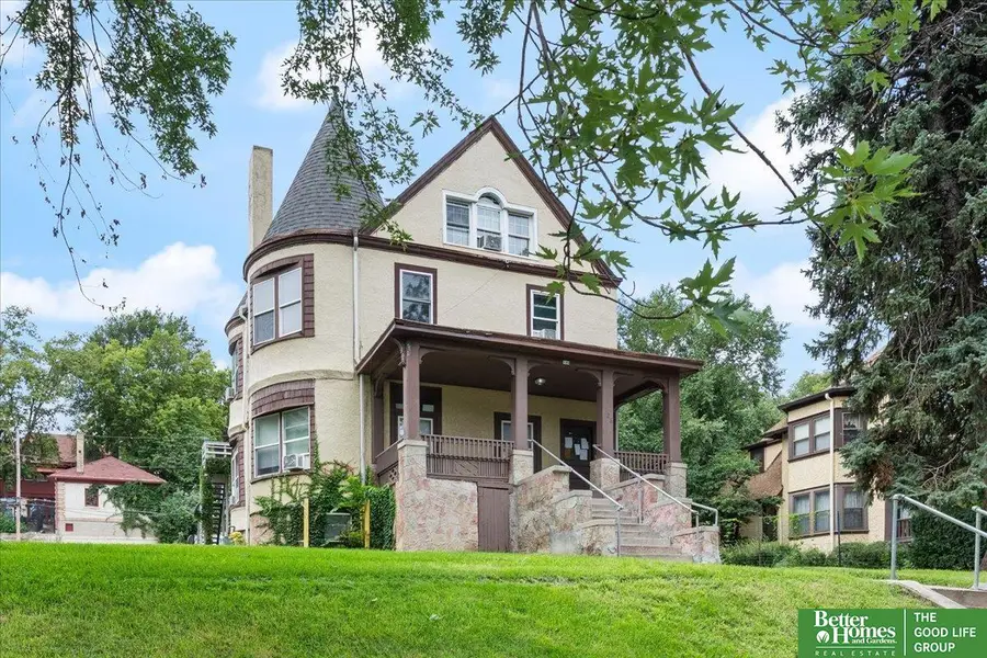 138 N 38th Avenue N, Omaha, NE 68131 - Image #2