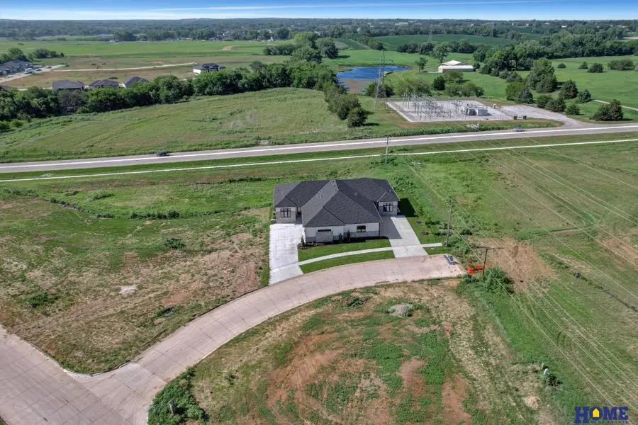 9111 White Horse Way, Lincoln, NE 68520 - Image #3