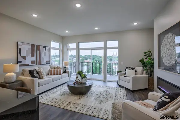 636 N 46 Street, Omaha, NE 68132-0000