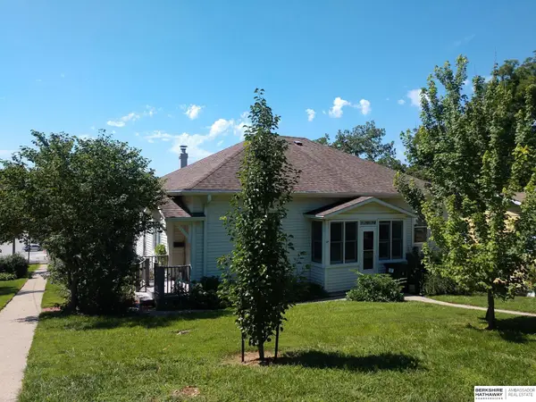 222 N 5th Street, Plattsmouth, NE 68048