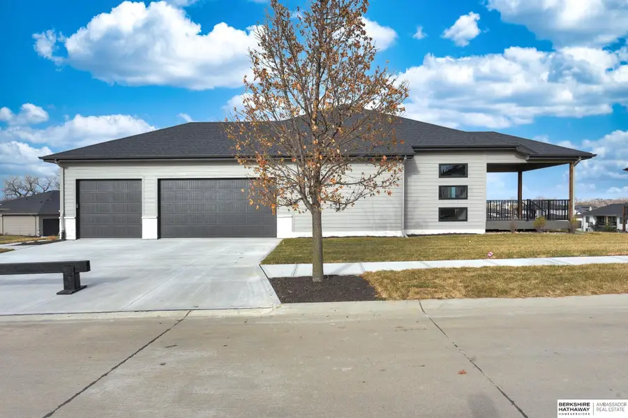 3935 S 213 Avenue, Elkhorn, NE 68022 - Image #3