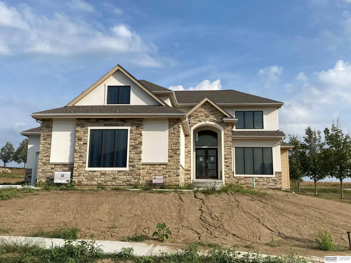 12120 Carpenter Street, Papillion, NE 68046 - Image #1