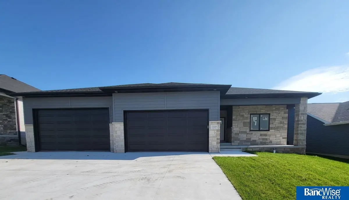 7529 Jimmie Avenue, Lincoln, NE 68516 - Image #1