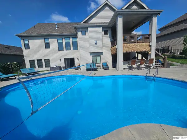 11417 S 120 Avenue, Papillion, NE 68046