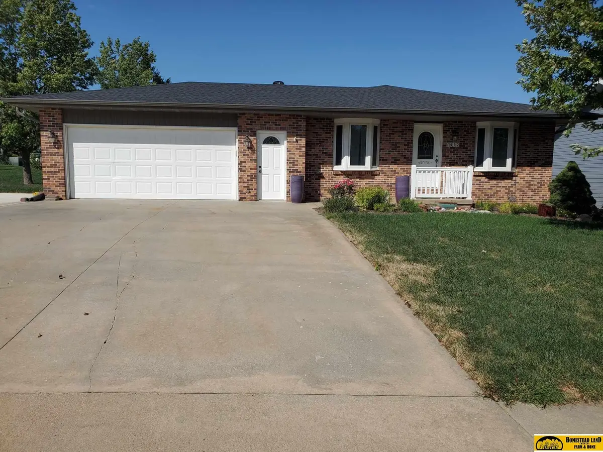 1512 Country Club Lane, Beatrice, NE 68310 - Image #1