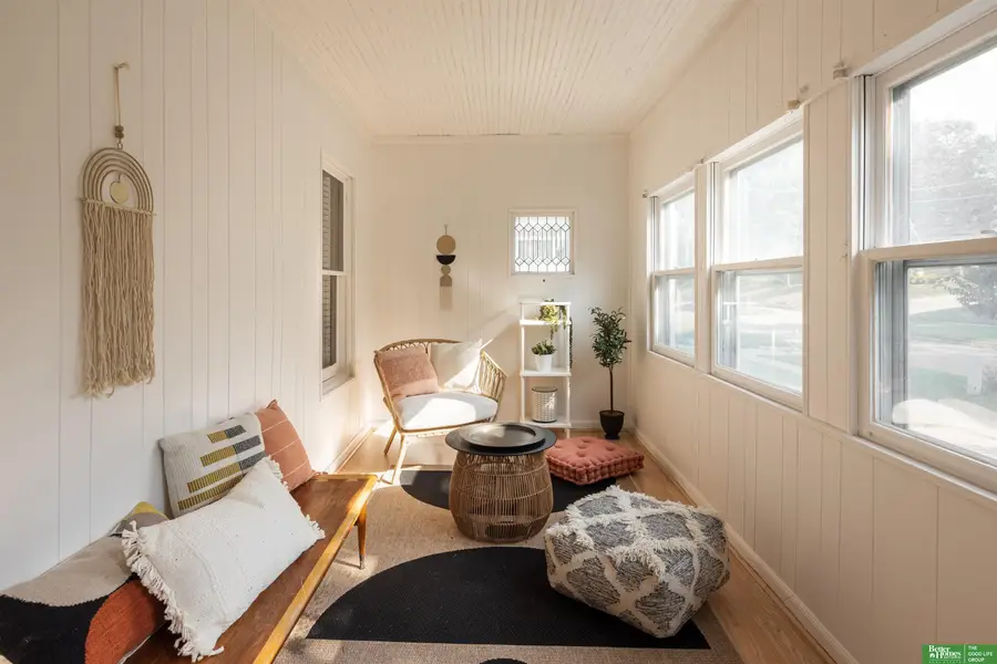 1216 Marshall Avenue, Council Bluffs, IA 51503 - Image #3