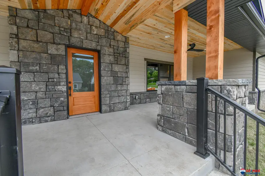 833 Ironwood Drive, Seward, NE 68434 - Image #3