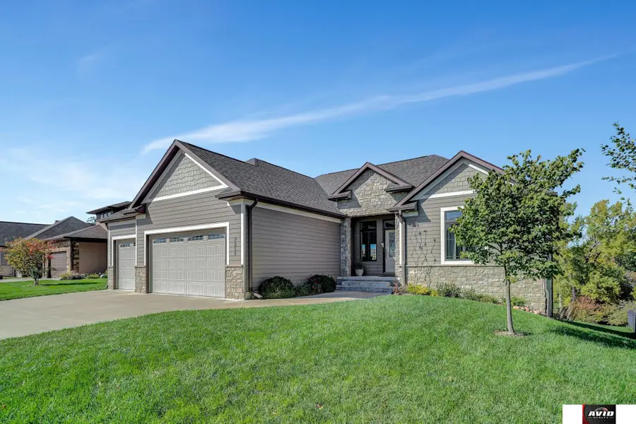 7311 Exbury Road, Lincoln, NE 68516 - Image #3