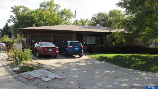 4625 Eden Circle, Lincoln, NE 68506