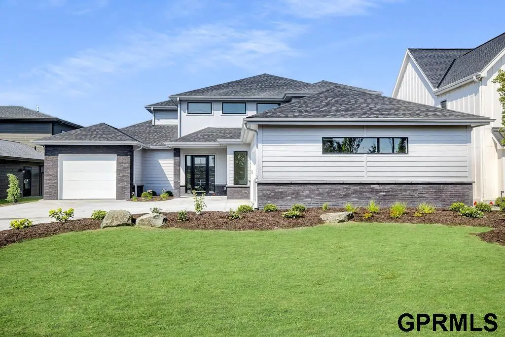 6618 N 289 Street, Valley, NE 68064 - Image #1