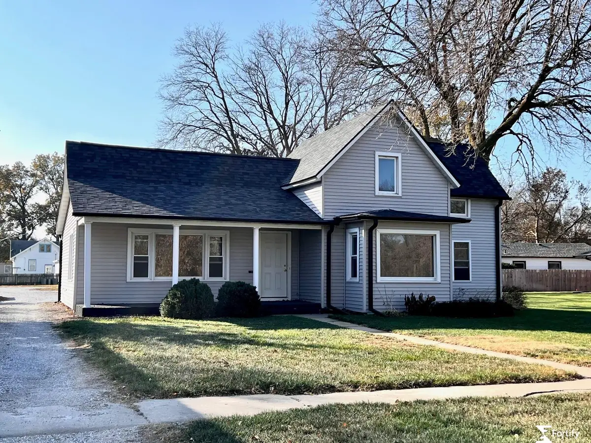 1025 I Street, Geneva, NE 69361 - Image #1