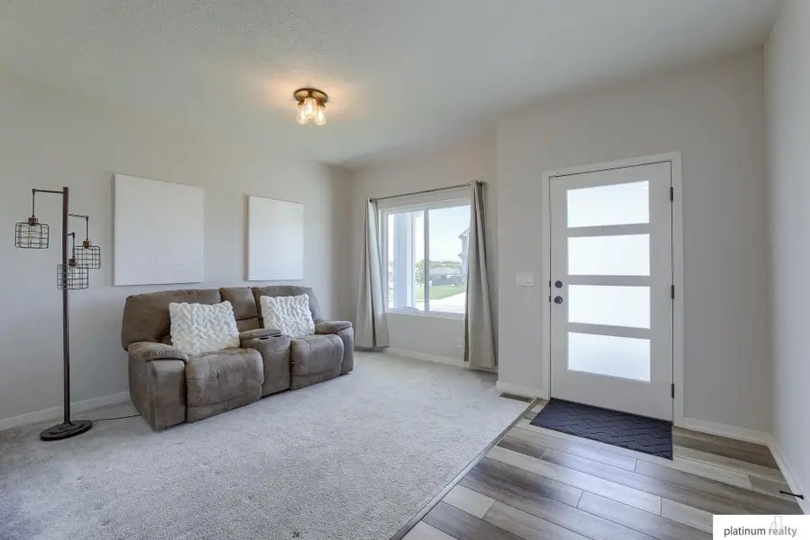 10410 N 152 Avenue, Bennington, NE 68007 - Image #3