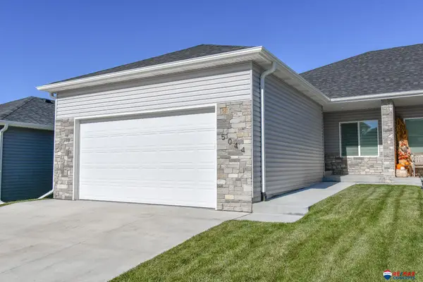 5044 W Stampede Lane, Lincoln, NE 68528