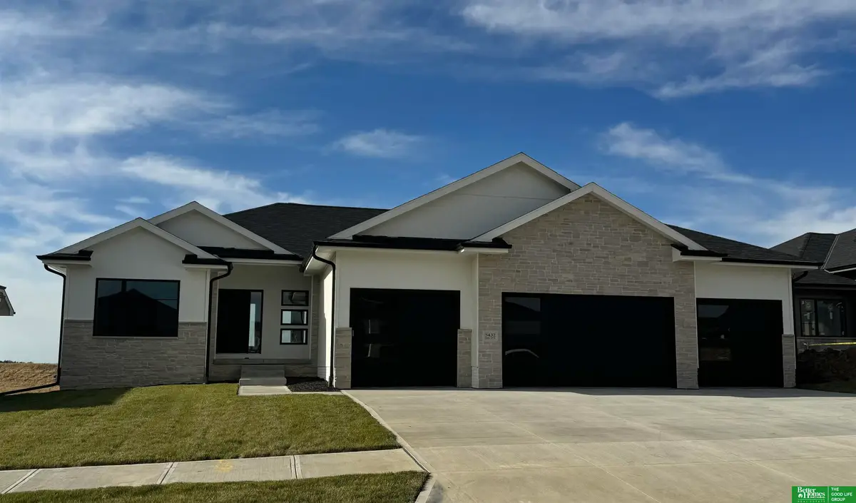 5432 N 212th Street, Elkhorn, NE 68022 - Image #1