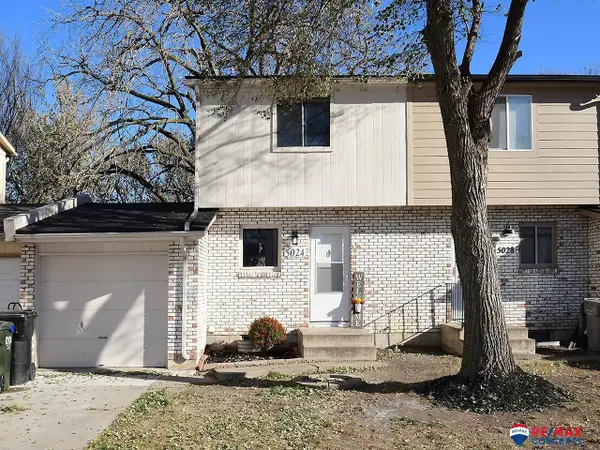 5024 Southwood Circle, Lincoln, NE 68512
