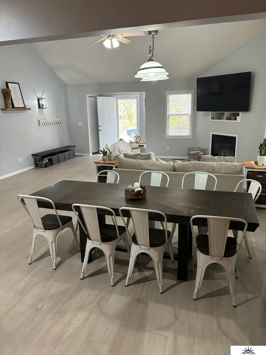 3714 Loveland Drive, Lincoln, NE 68506 - Image #3