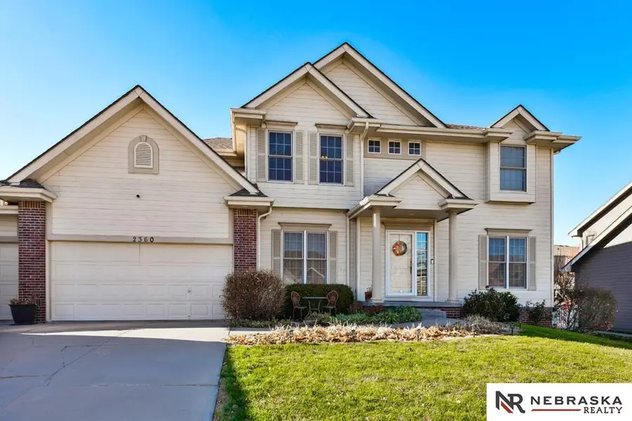 2360 Crystal Creek Drive, Papillion, NE 68046 - Image #2