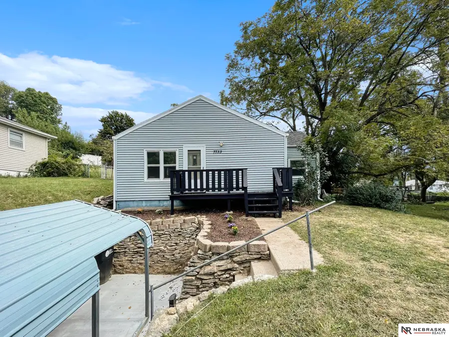 7733 N 37th Street, Omaha, NE 68112 - Image #2