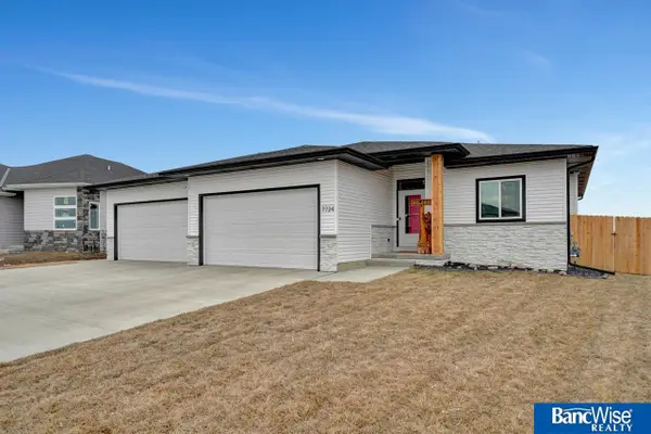 7724 Isidore Drive, Lincoln, NE 68516